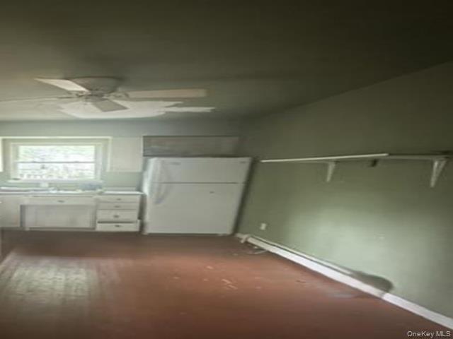 2 President Street Property Photo 6