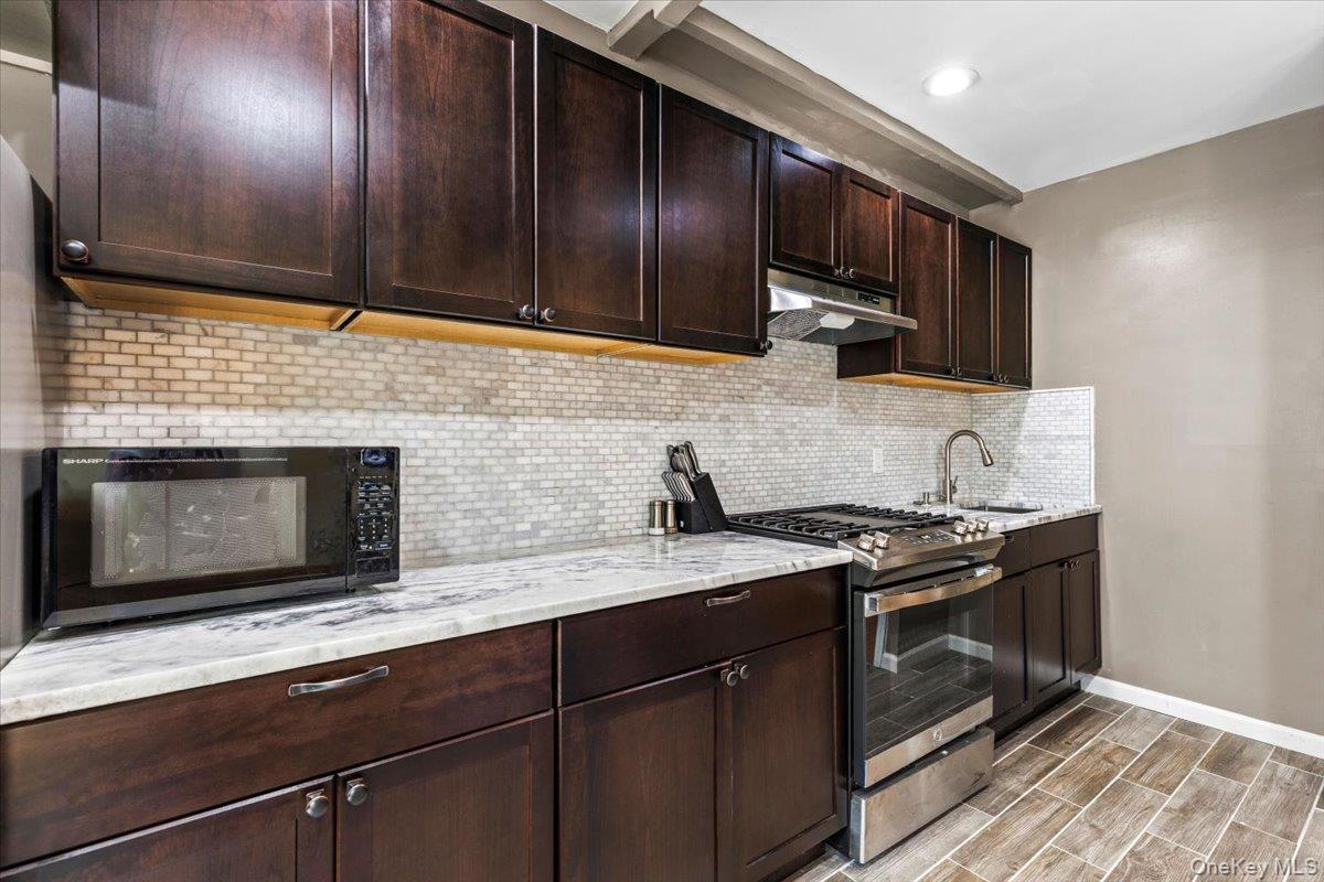 11614 Nashville Boulevard Property Photo 17
