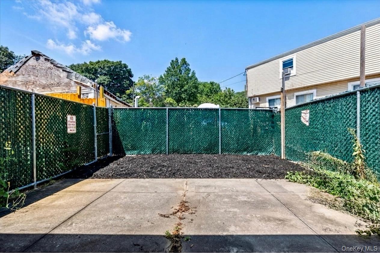 11614 Nashville Boulevard Property Photo 27