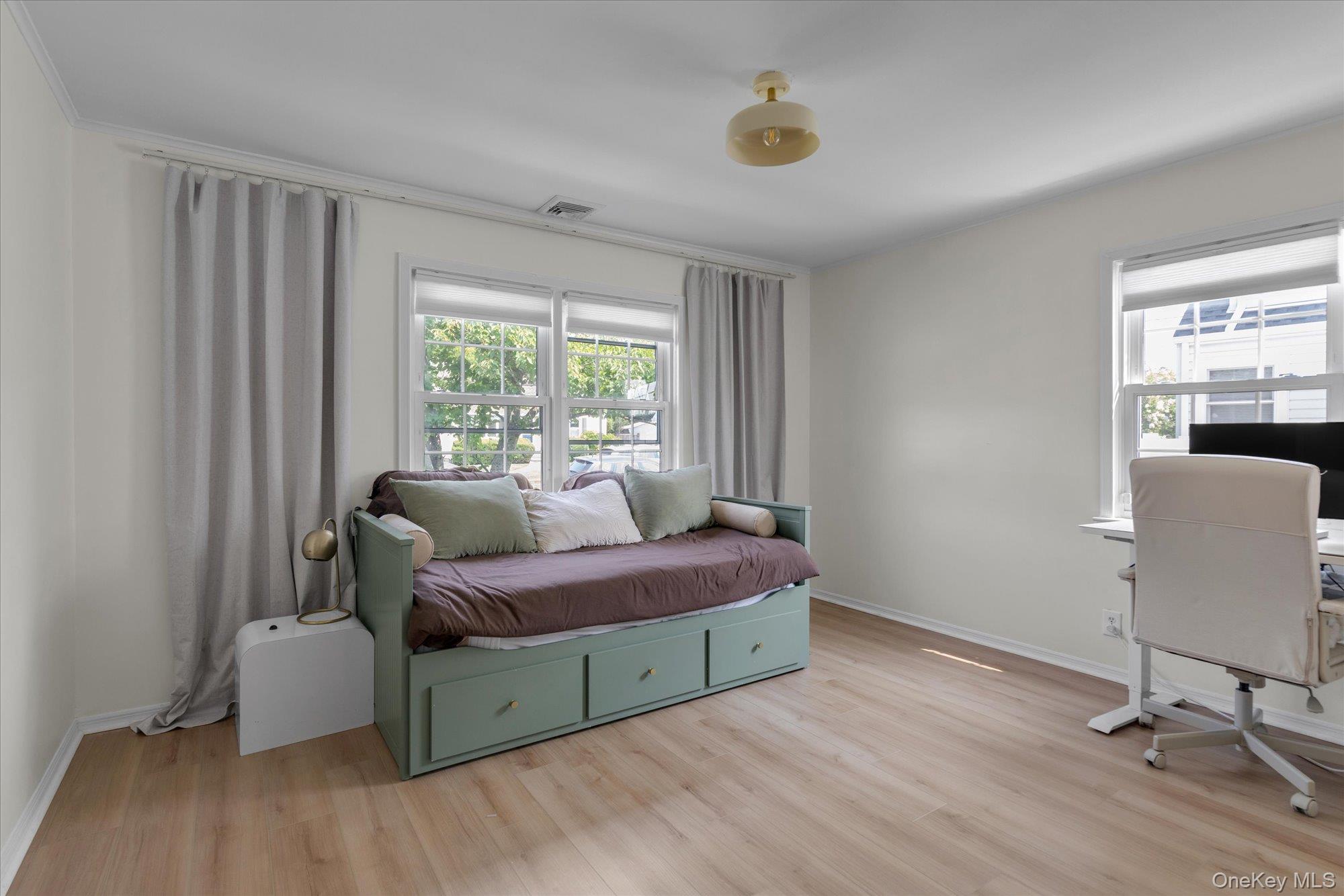 552 18th Street Property Photo 15