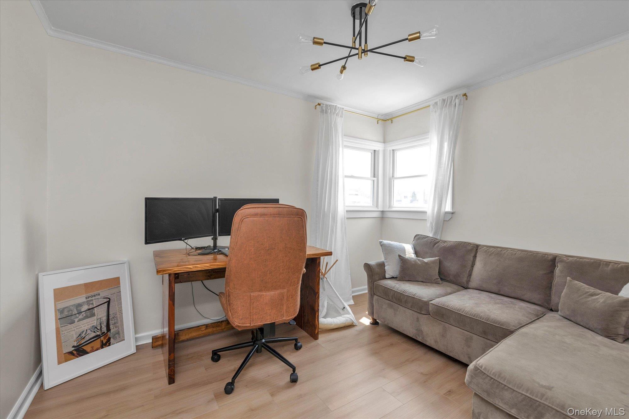 552 18th Street Property Photo 16