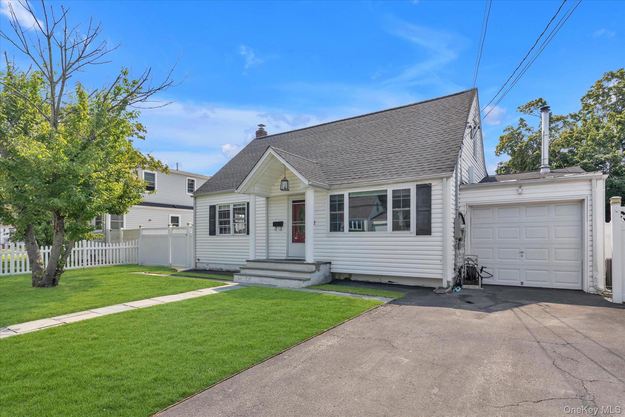 552 18th Street Property Photo 23