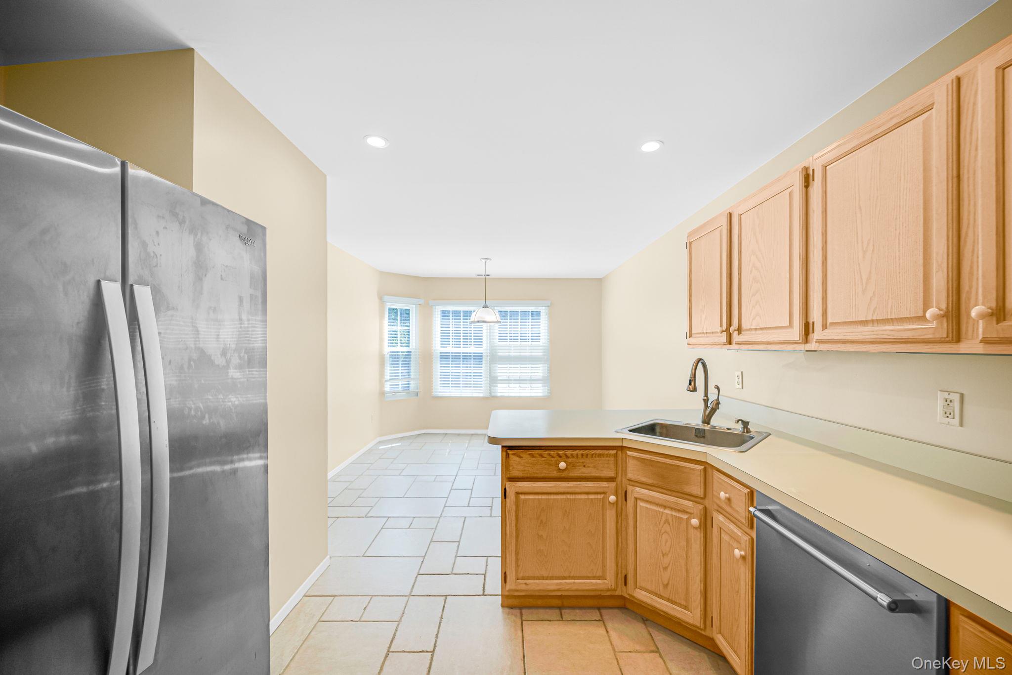 188 Lakebridge Drive Property Photo 15