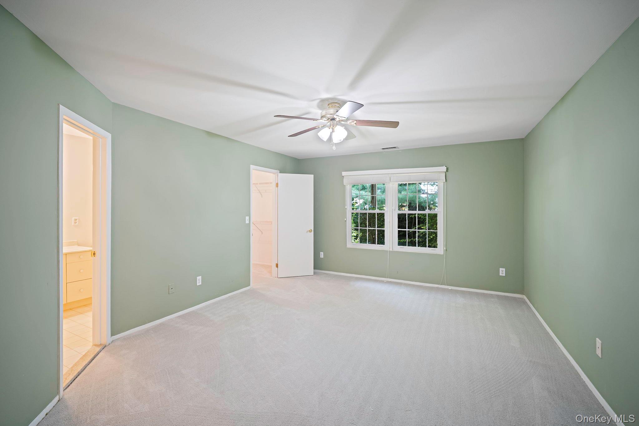 188 Lakebridge Drive Property Photo 16