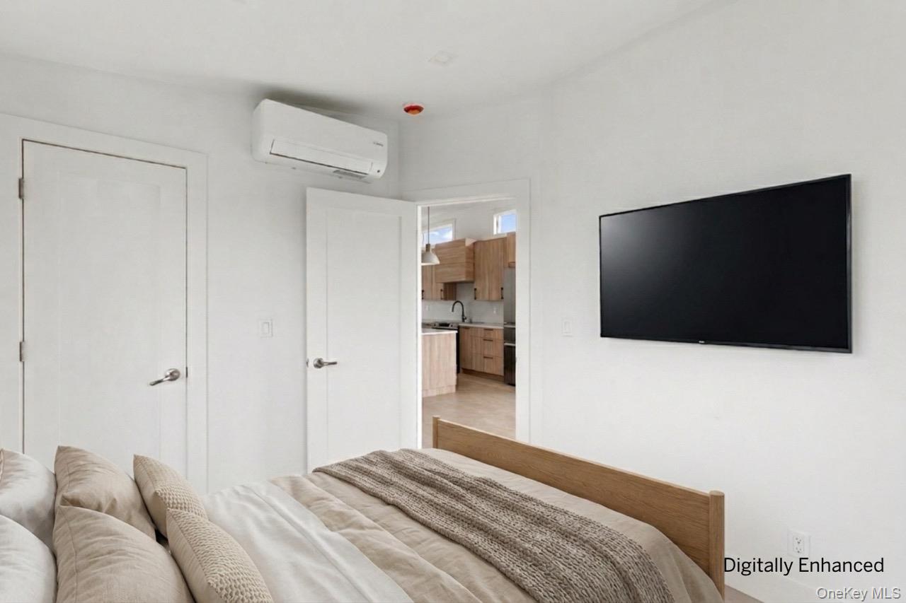 65 Island Walk Property Photo 6