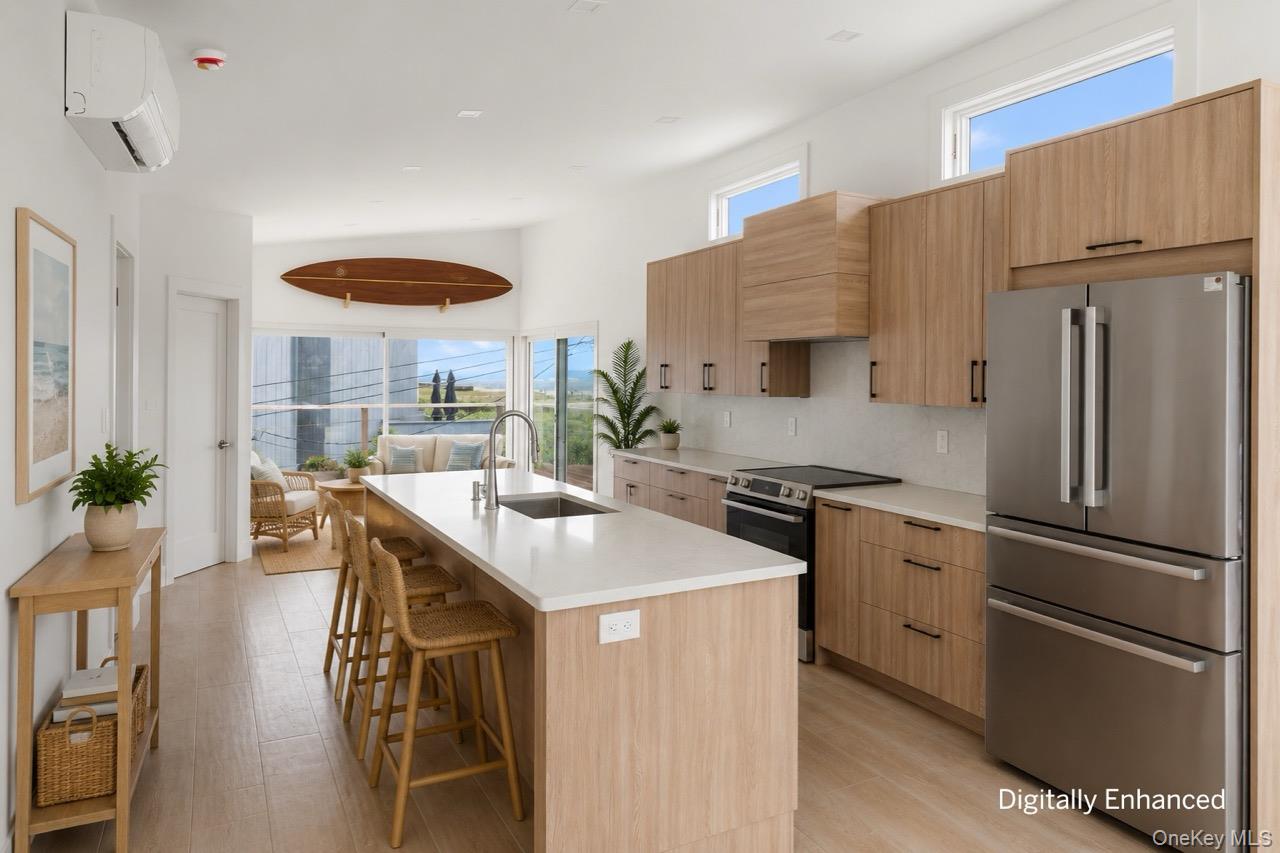 65 Island Walk Property Photo 11