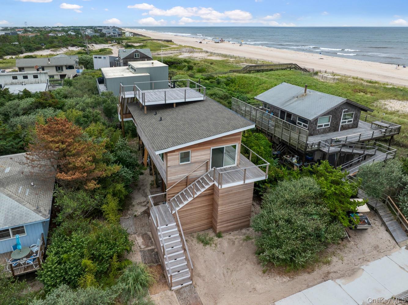 65 Island Walk Property Photo 26