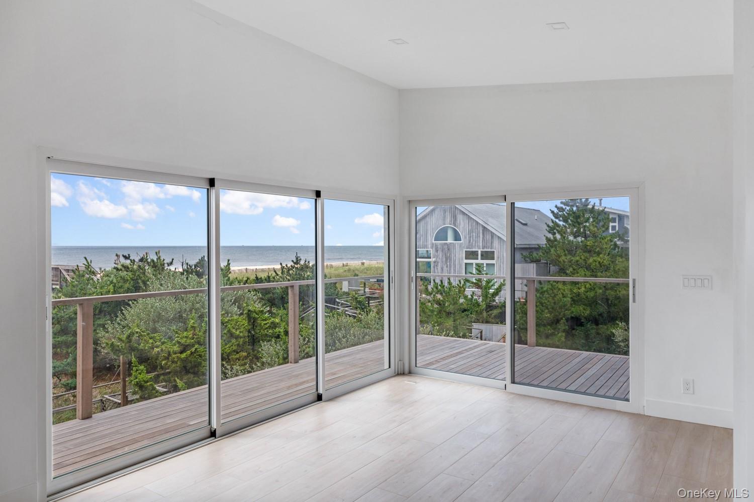 65 Island Walk Property Photo 29