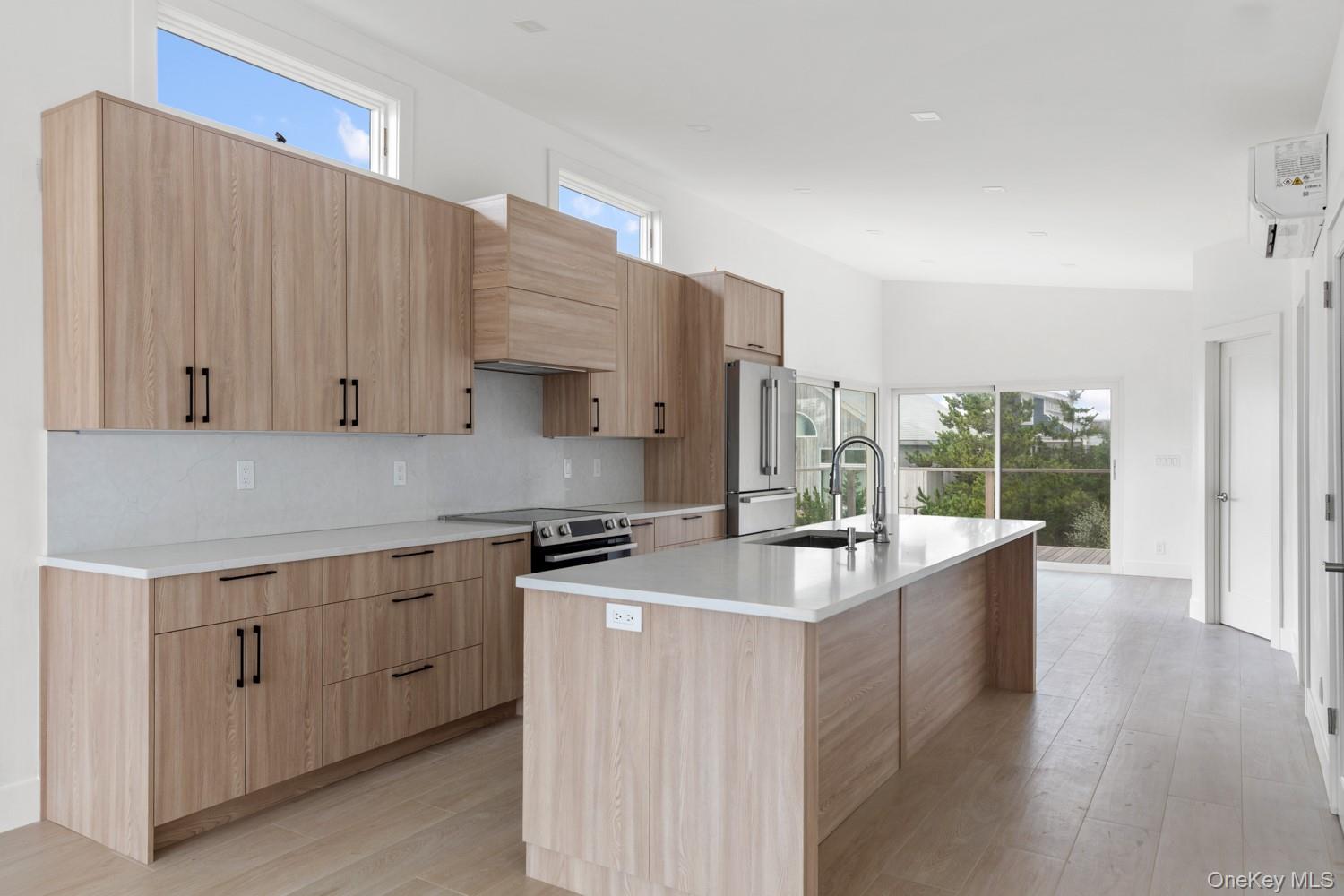 65 Island Walk Property Photo 40