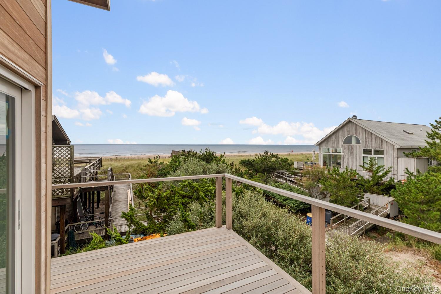 65 Island Walk Property Photo 47