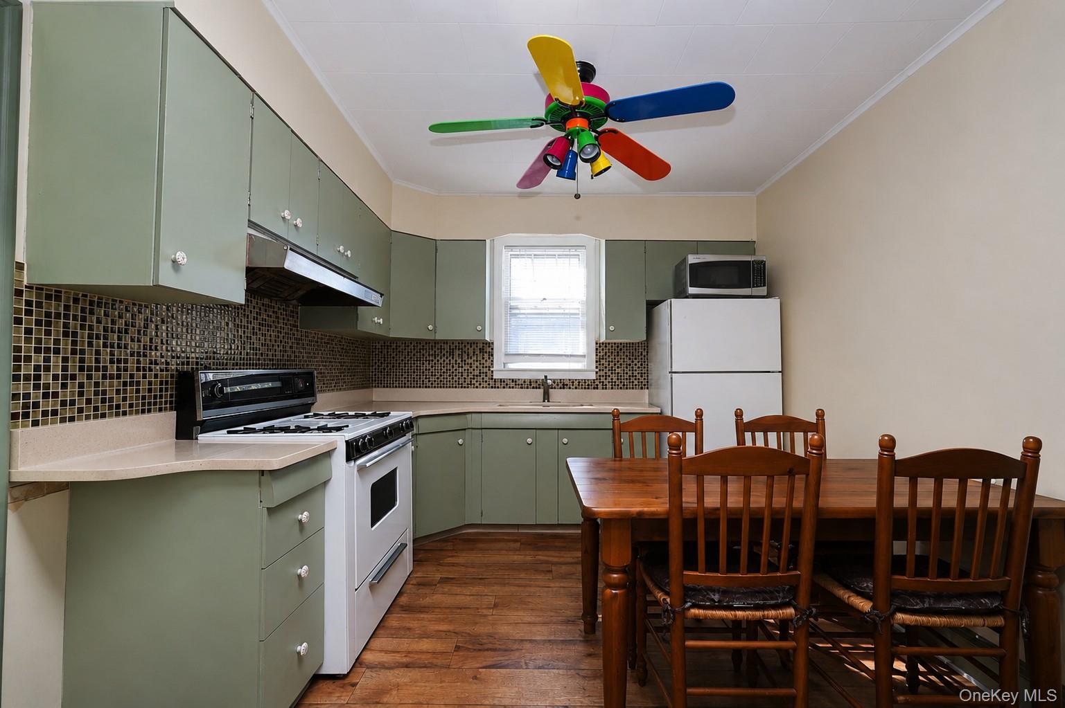 11 Osborn Avenue Property Photo 10