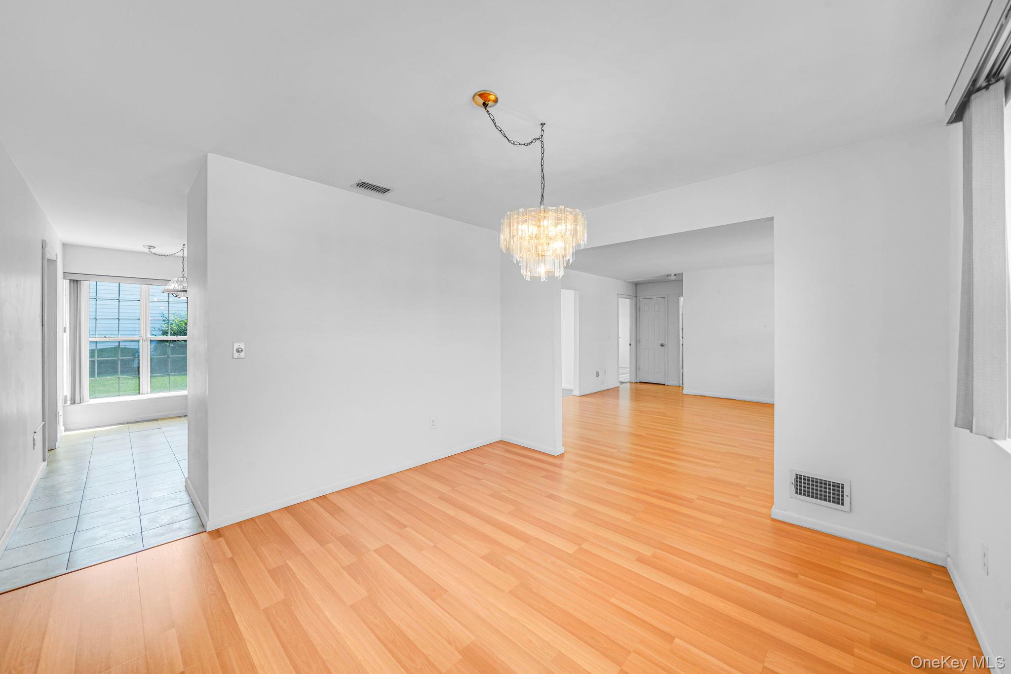 18 Kathleen Drive Property Photo 7