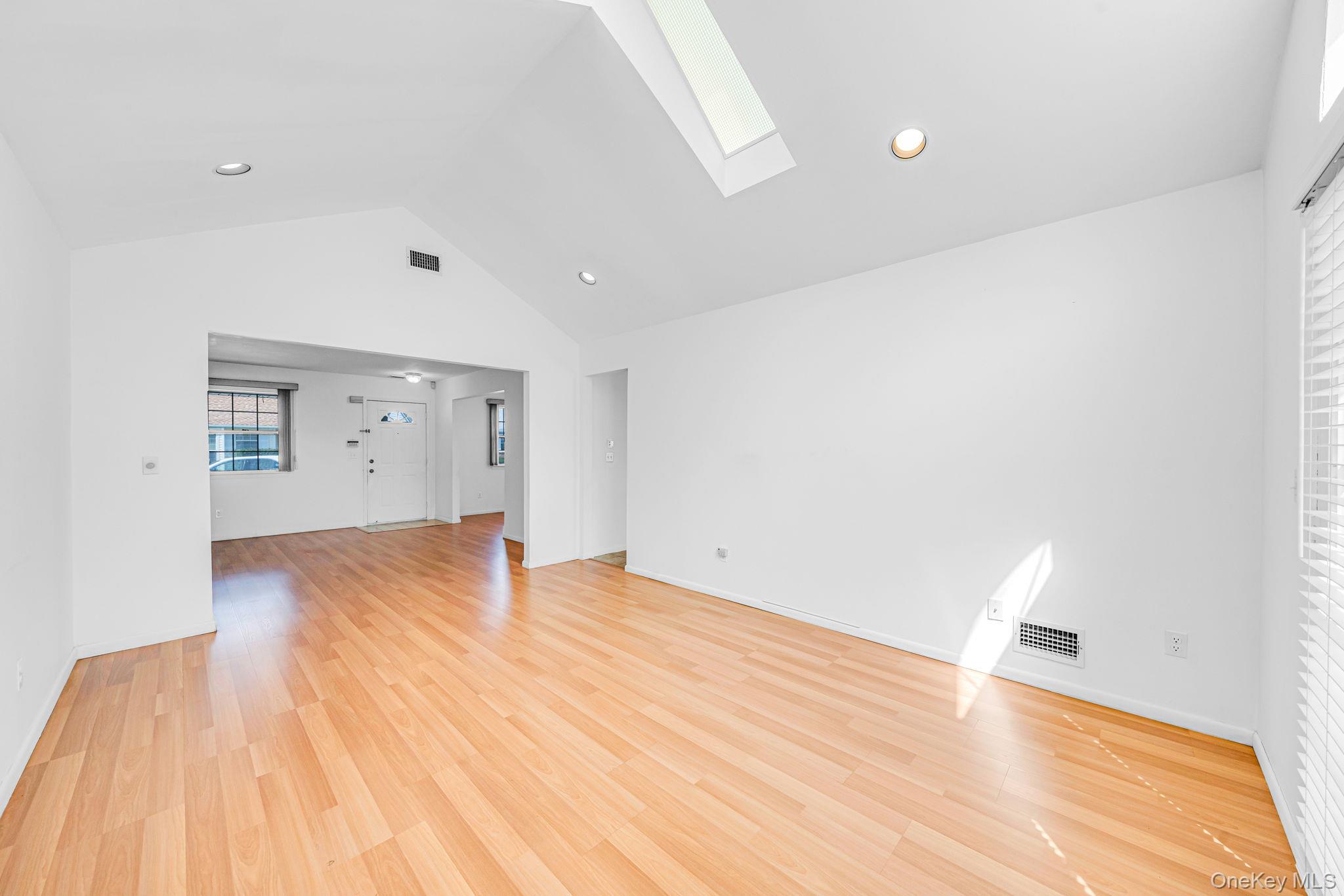18 Kathleen Drive Property Photo 10