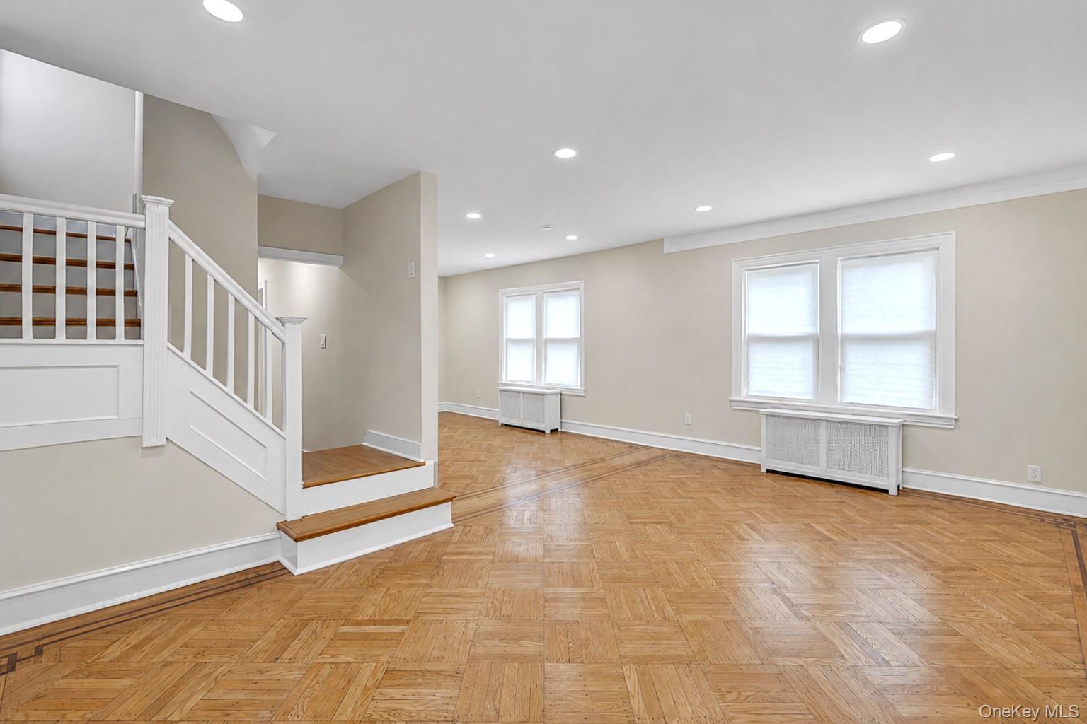 11425 210th Street Property Photo 8