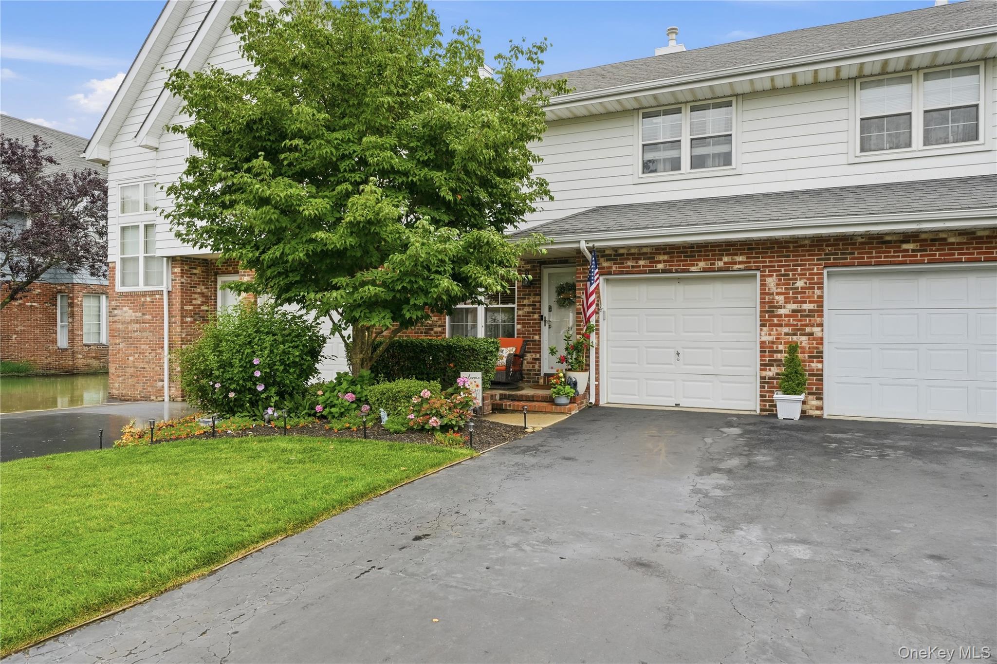 21 Broadlawn Drive Property Photo 2