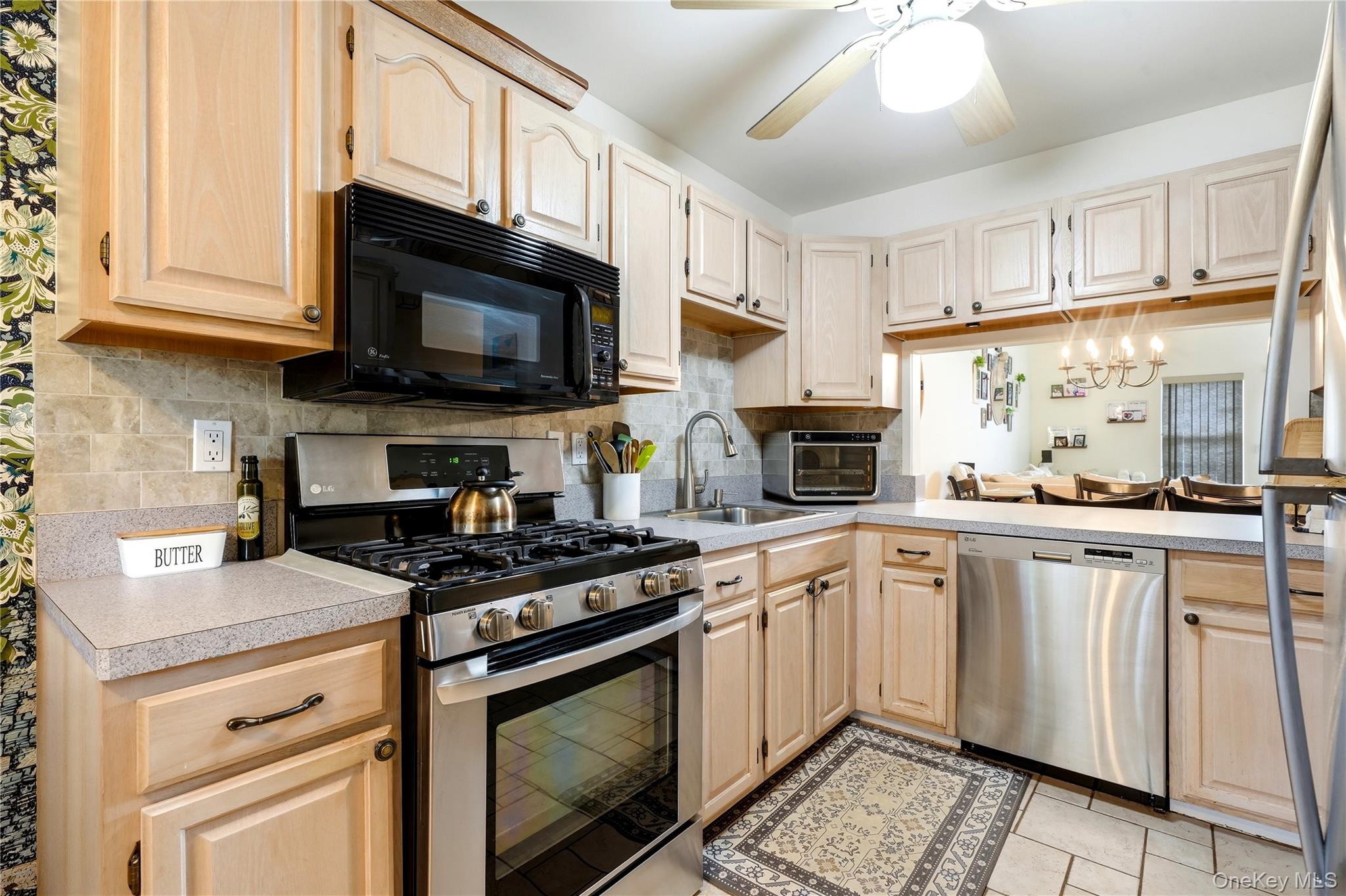 21 Broadlawn Drive Property Photo 14