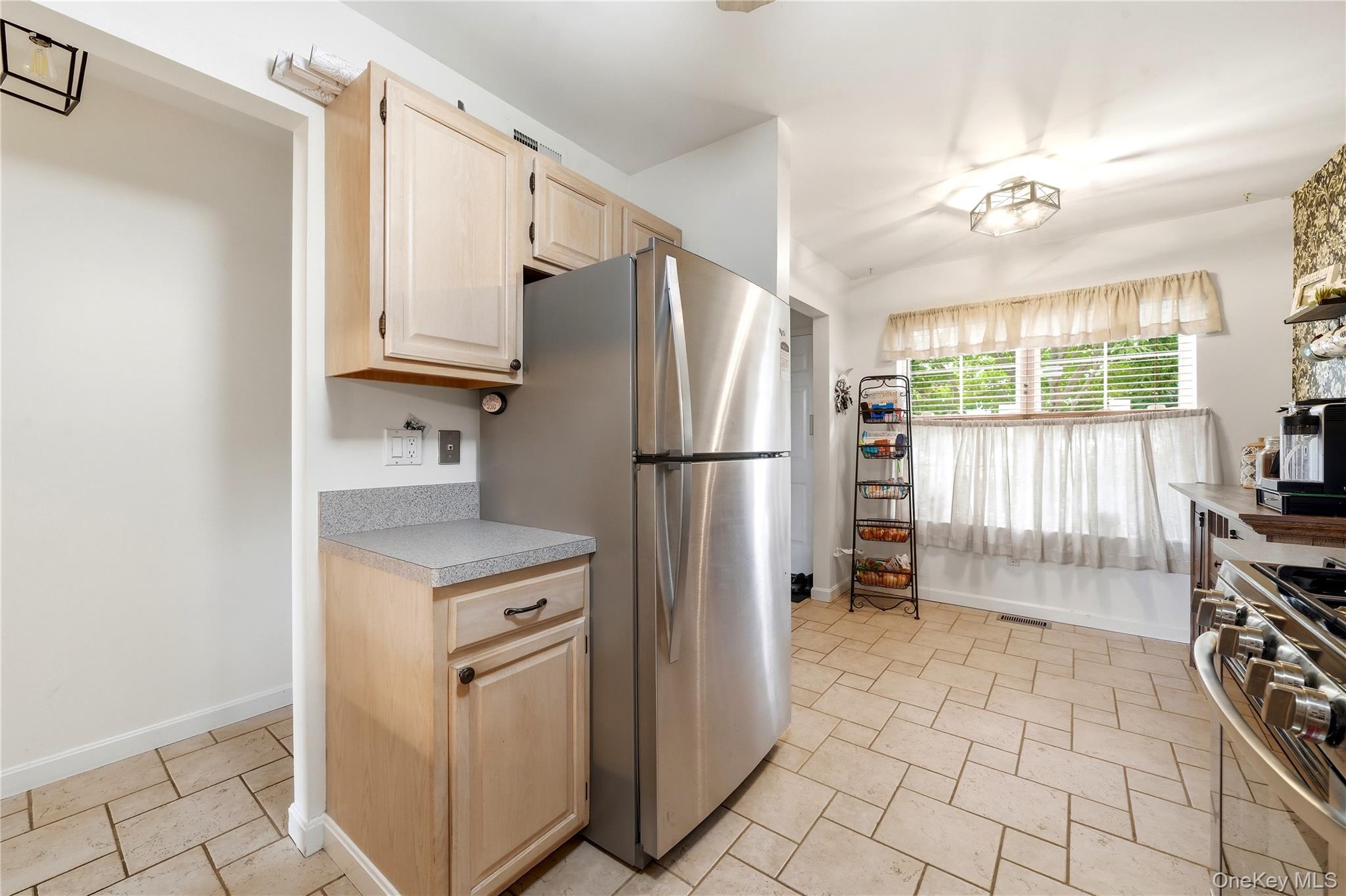 21 Broadlawn Drive Property Photo 16
