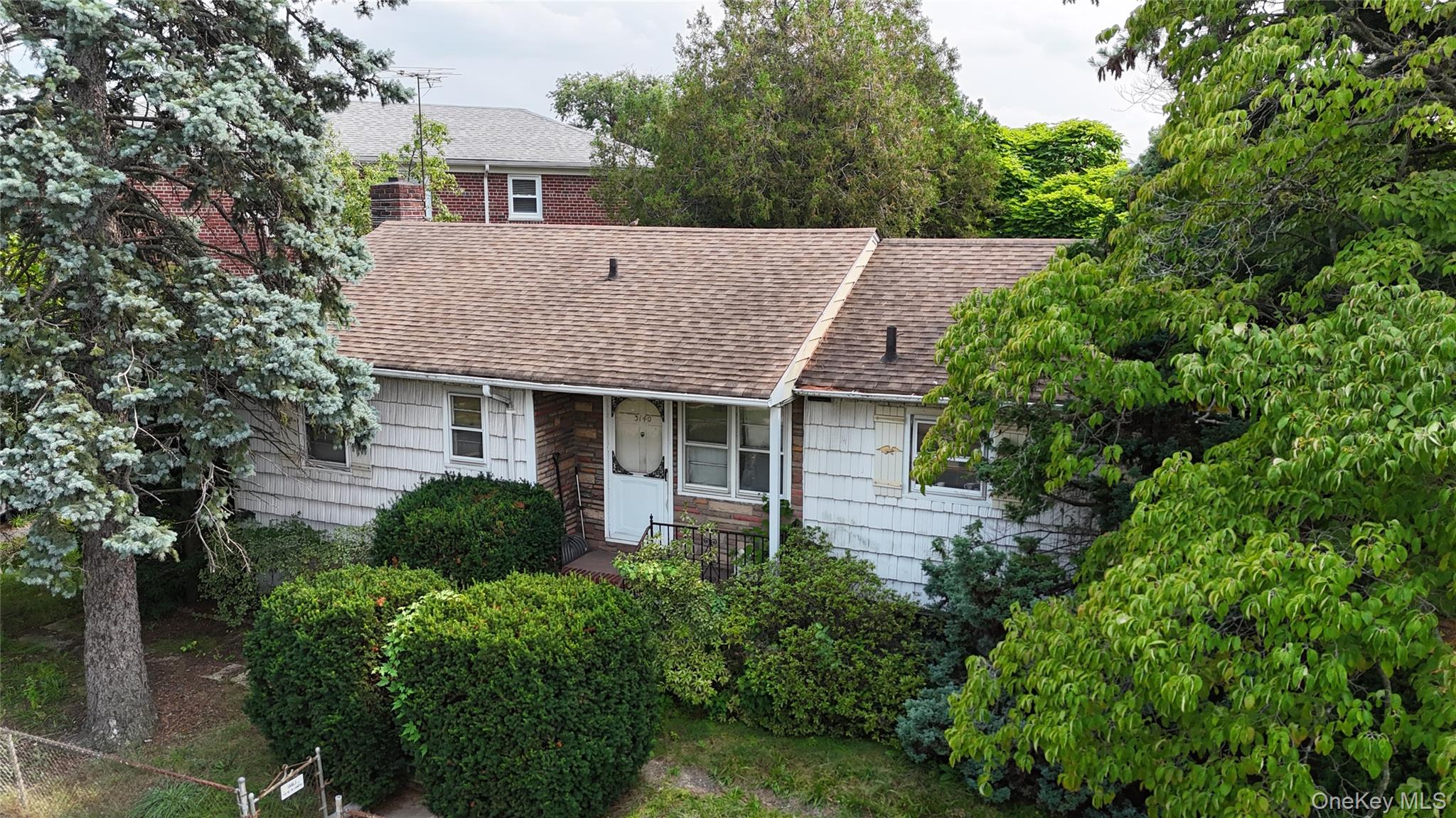 3140 Country Club Road Property Photo 4