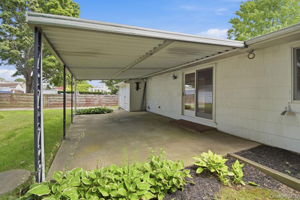 6 Budenos Drive Property Photo 24