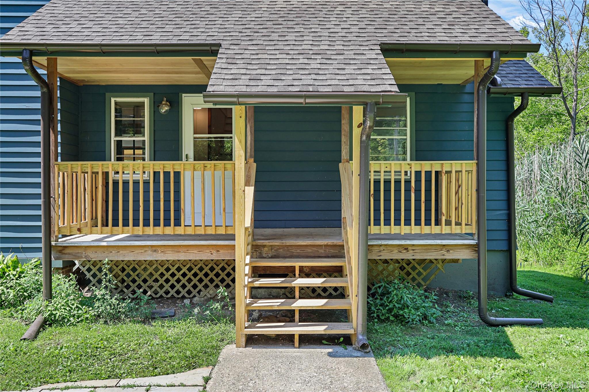 222 Bog Hollow Road Property Photo 3