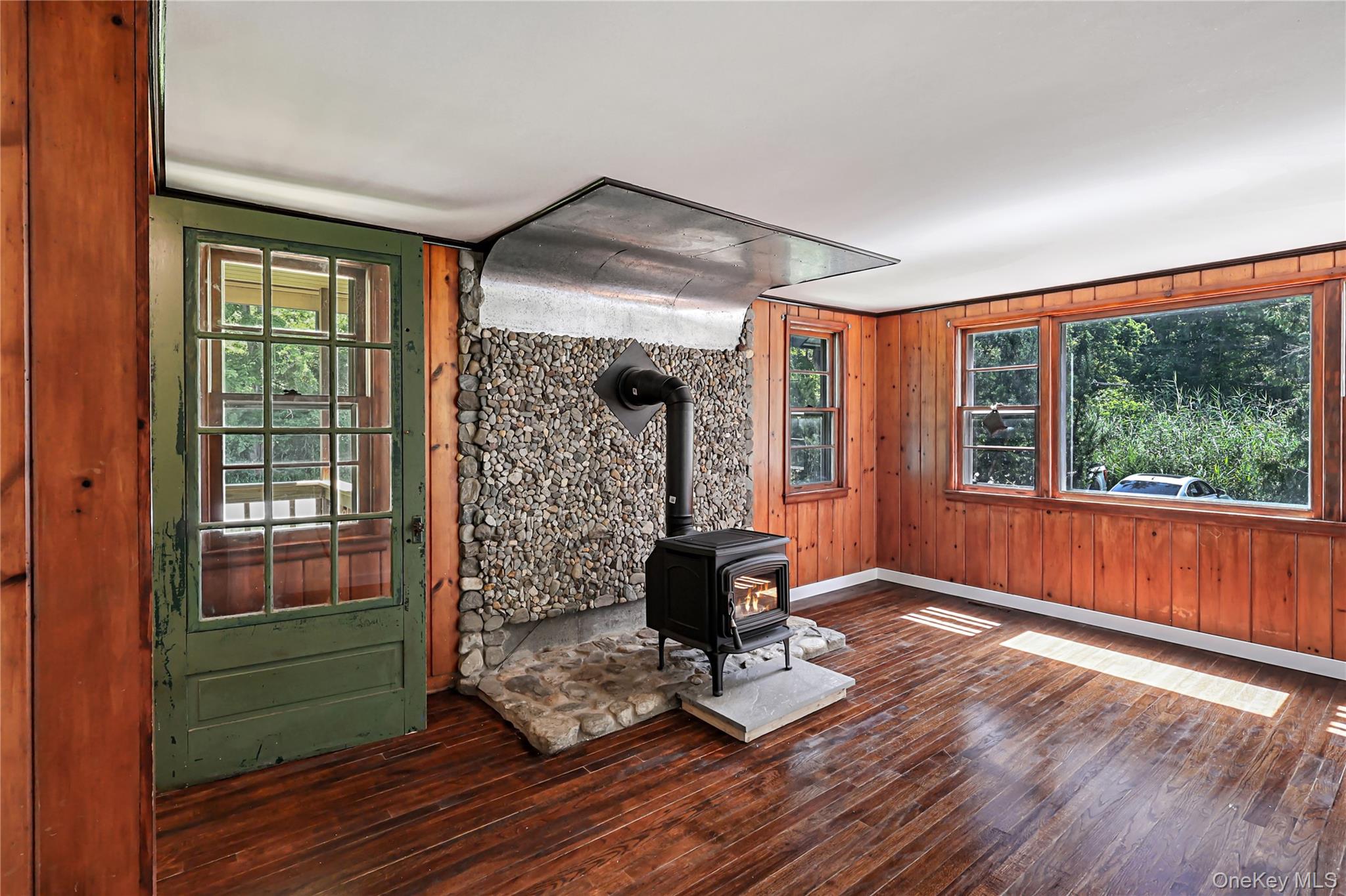 222 Bog Hollow Road Property Photo 12
