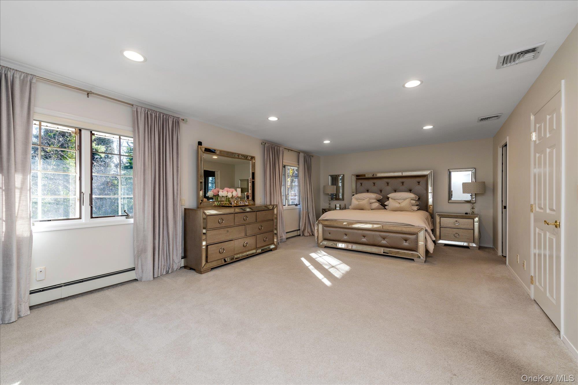 200 Hummingbird Drive Property Photo 18