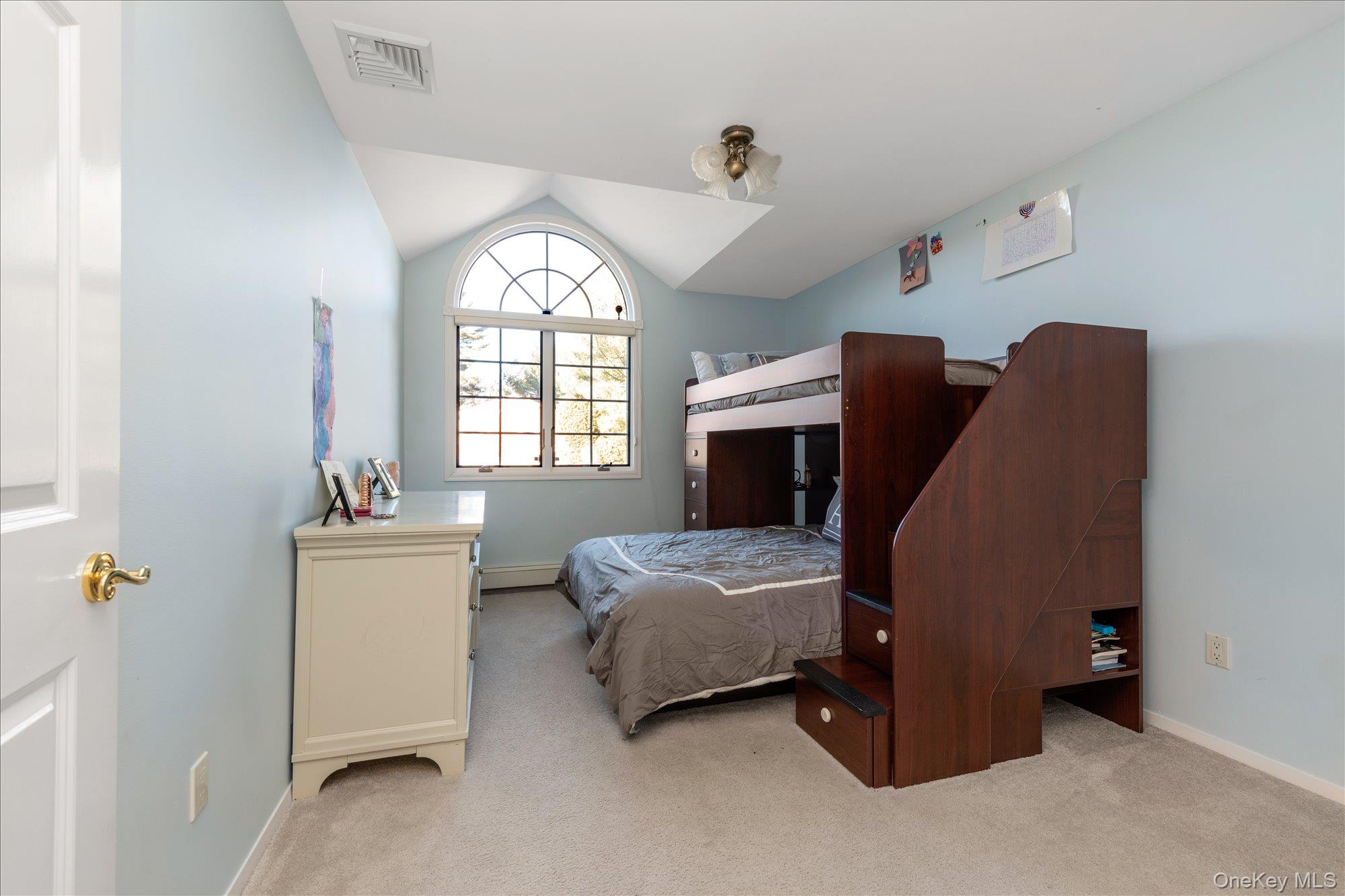 200 Hummingbird Drive Property Photo 20