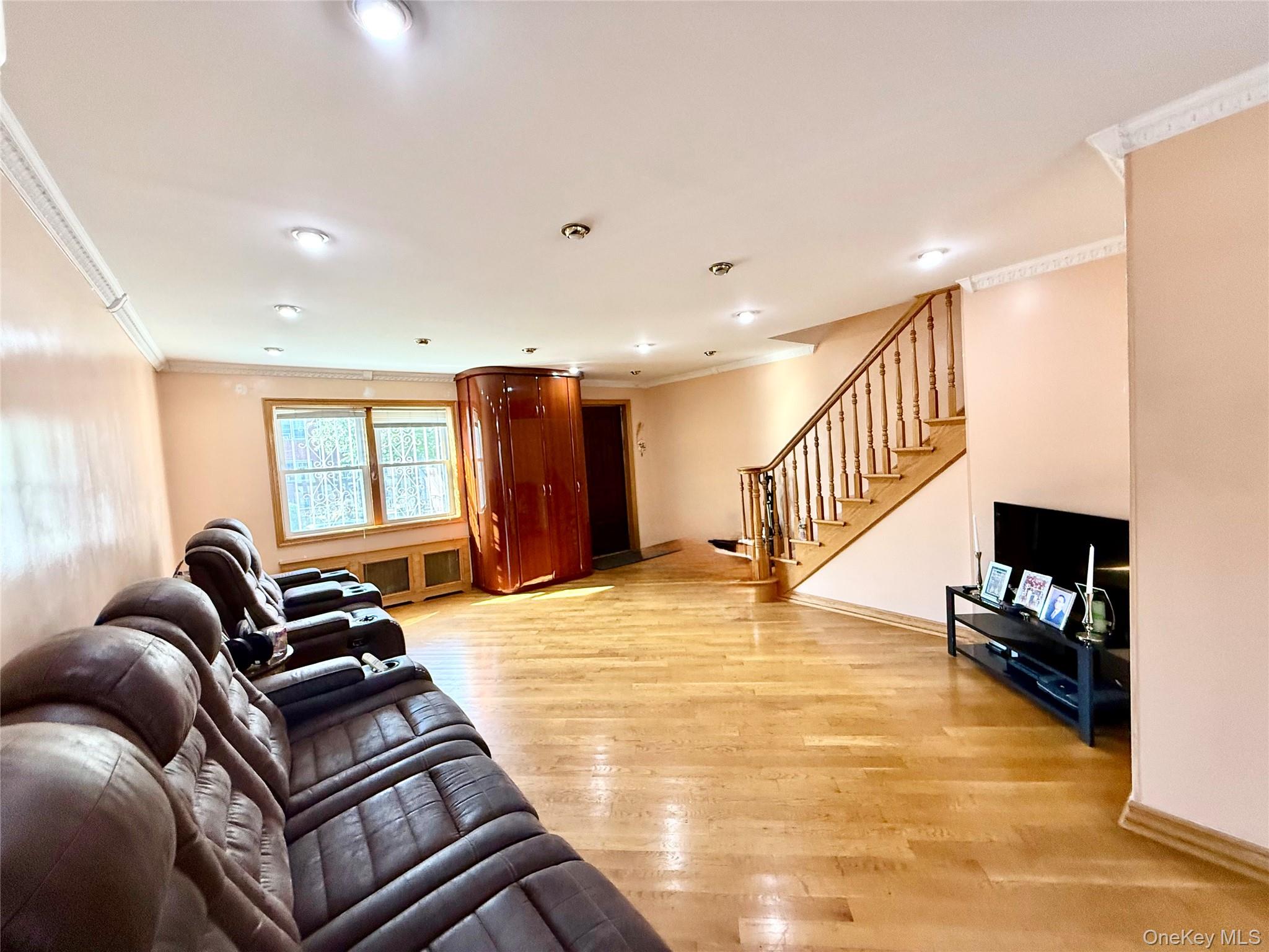 15043 77th Road Property Photo 3
