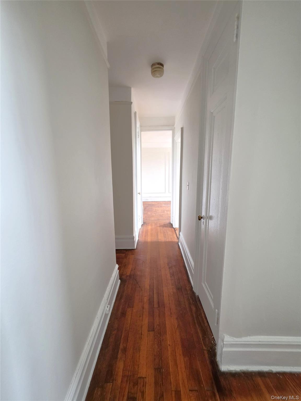 31-14 Crescent Street 7d Property Photo 25