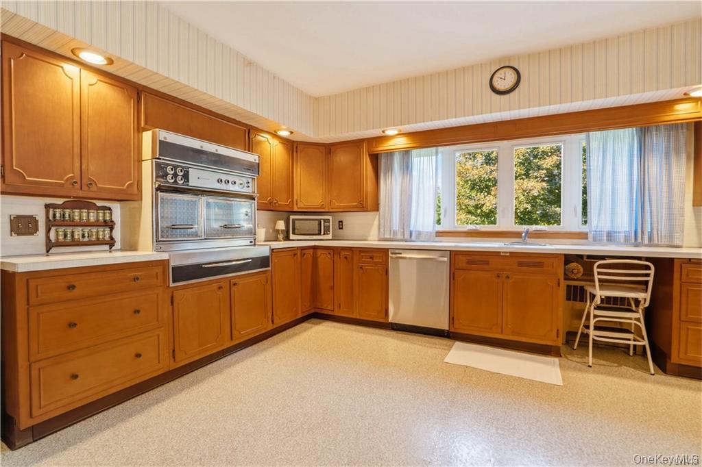 814 W German Street Property Photo 8