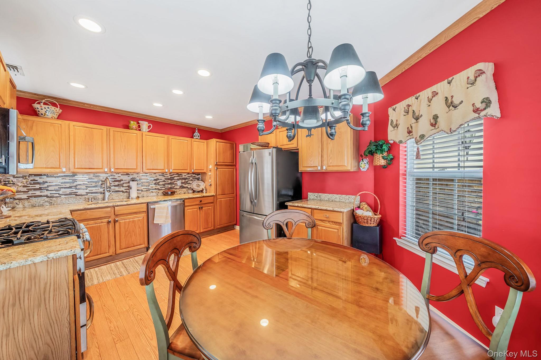 63 Madison Circle Property Photo 5