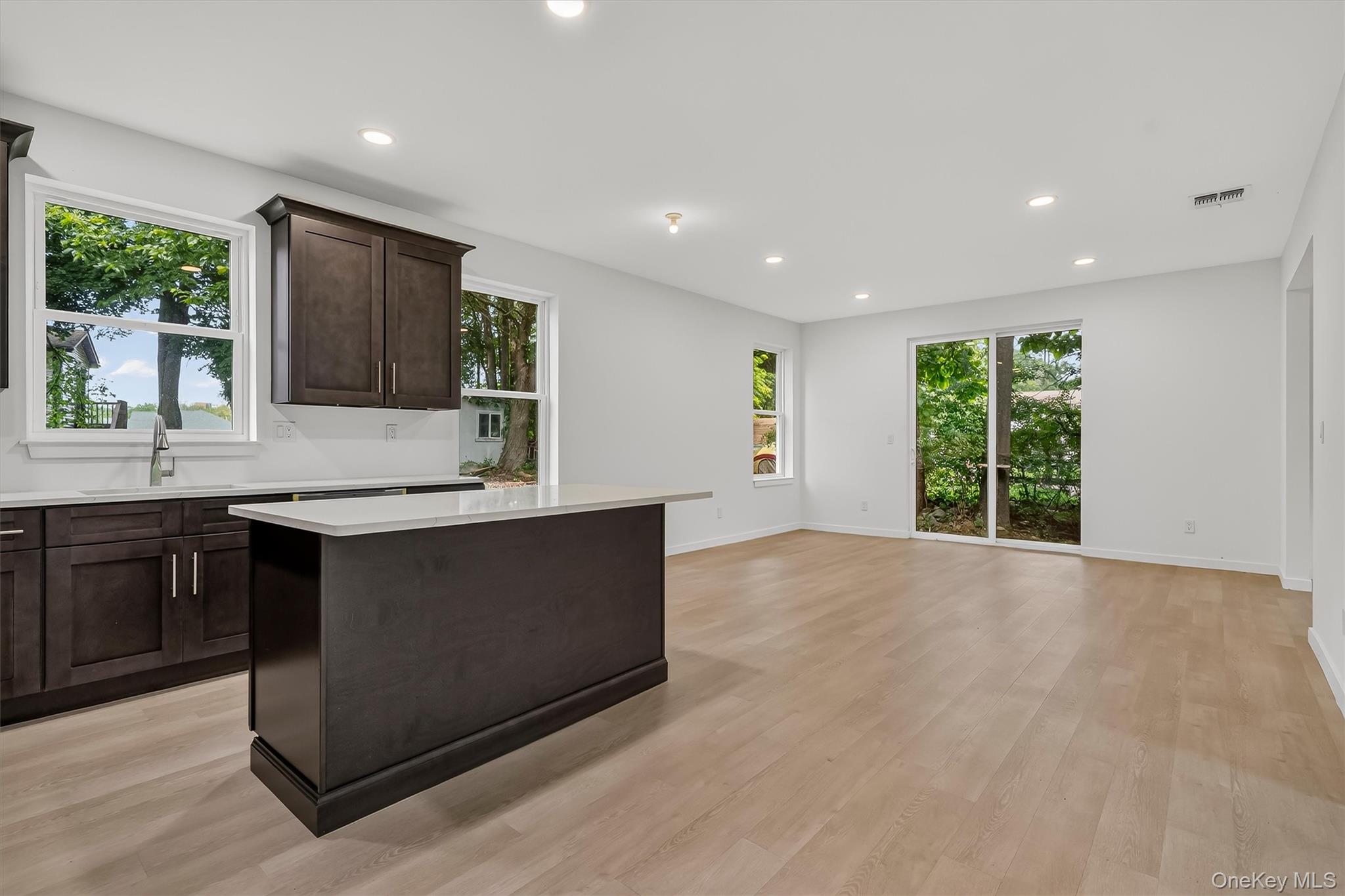 1 Hulse Street Property Photo 12