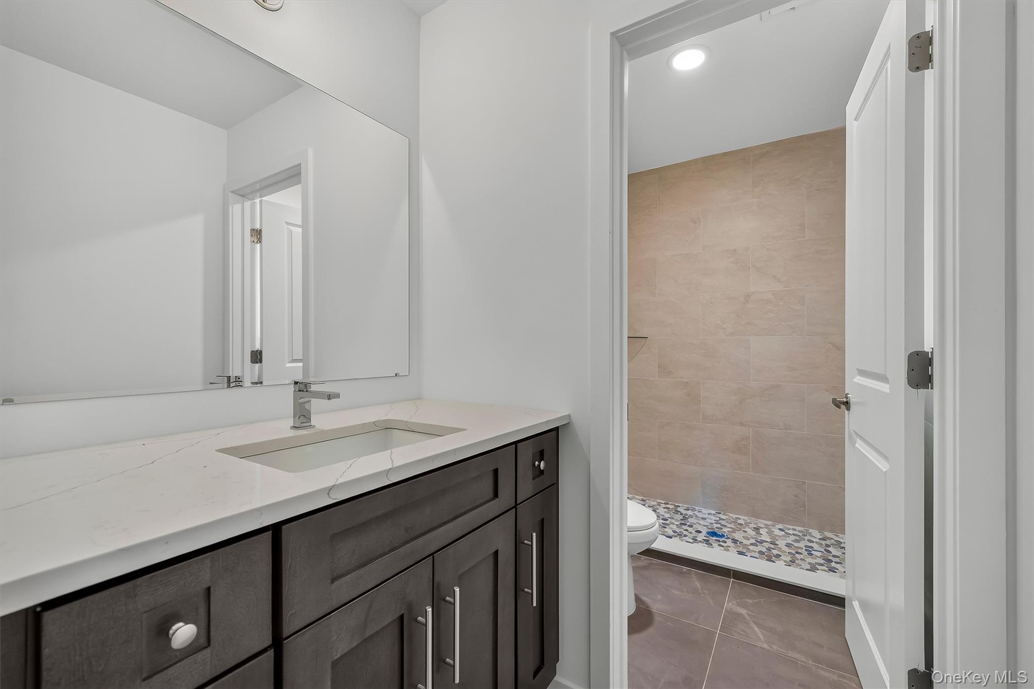 1 Hulse Street Property Photo 32