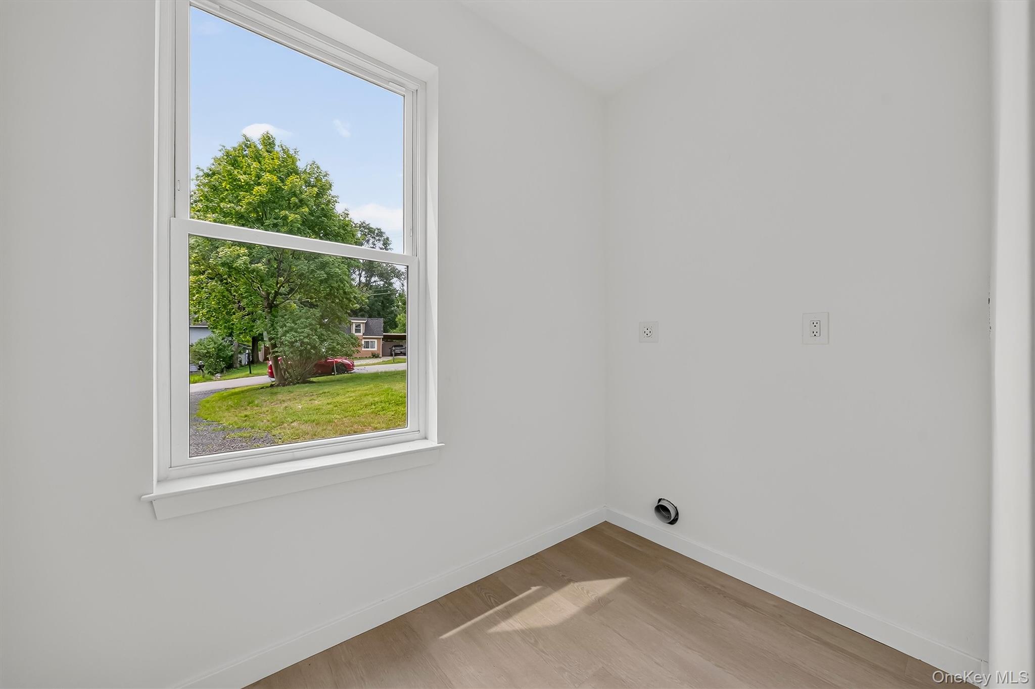 1 Hulse Street Property Photo 40