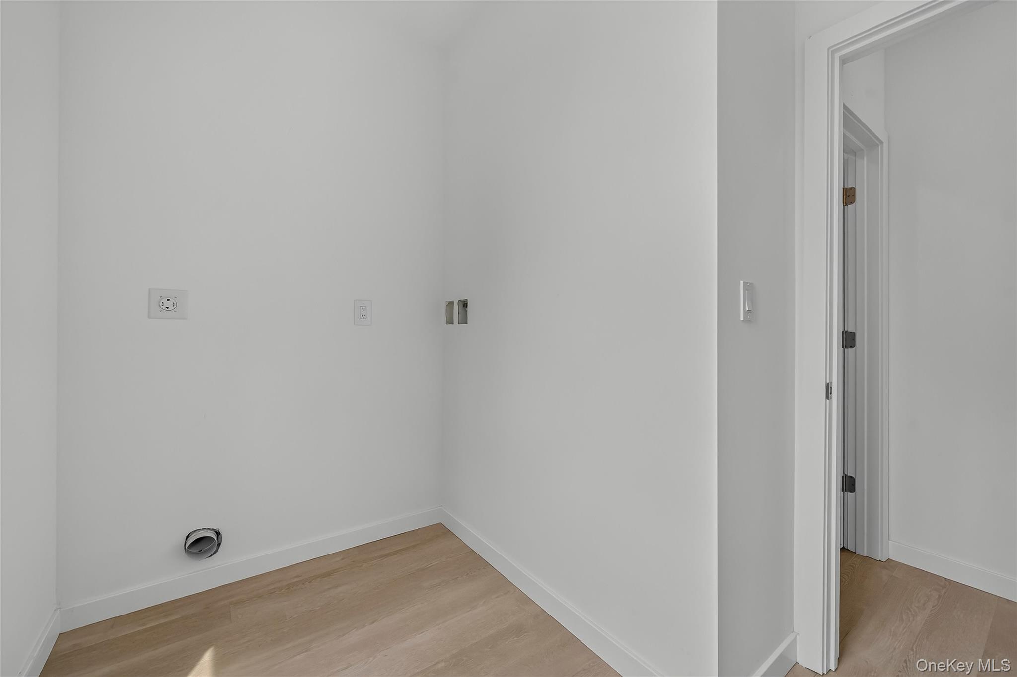 1 Hulse Street Property Photo 41