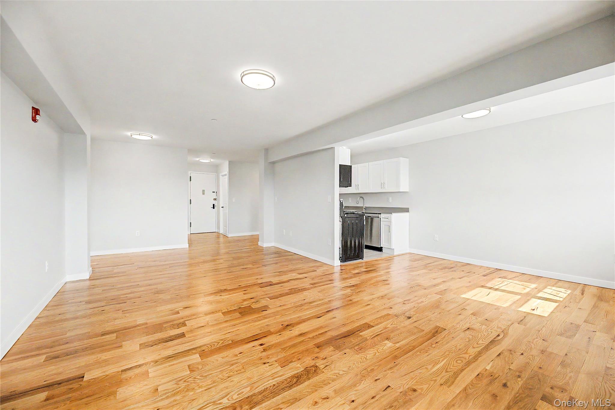671 Bronx River Road 6k Property Photo 9