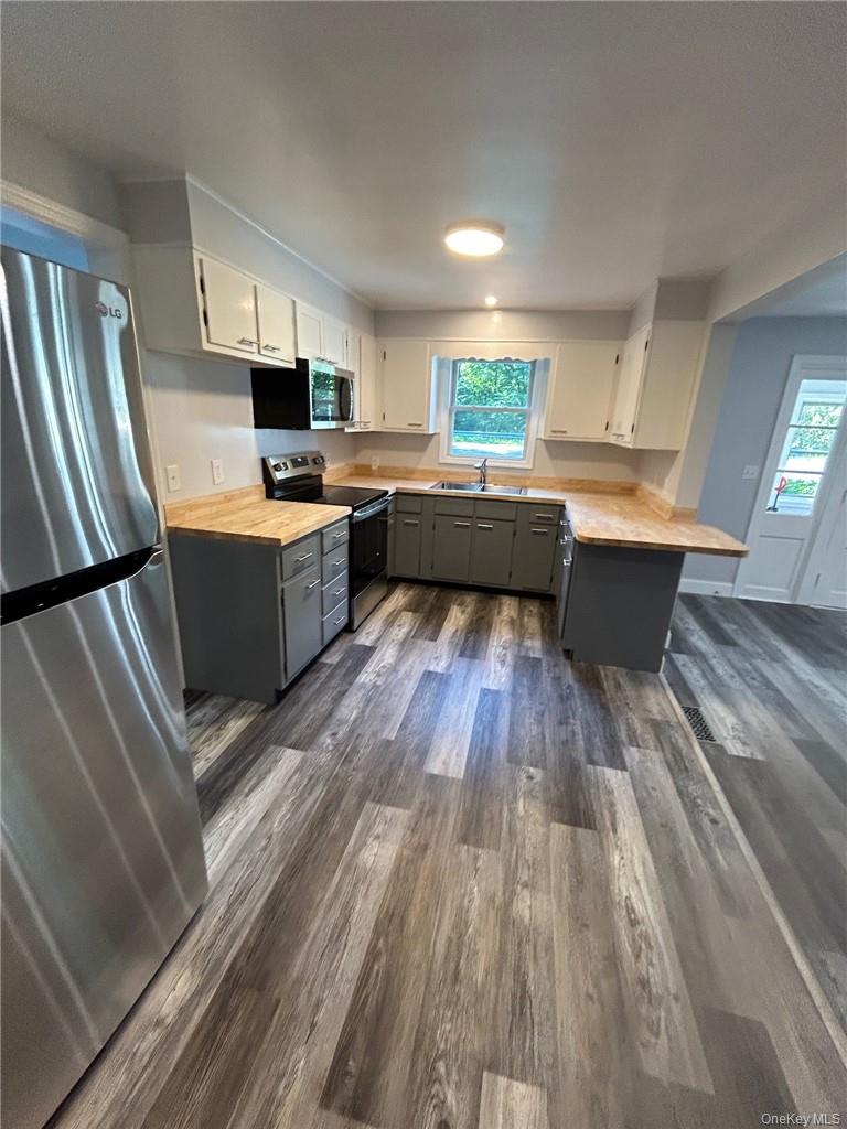 23 Wright Avenue Property Photo 2