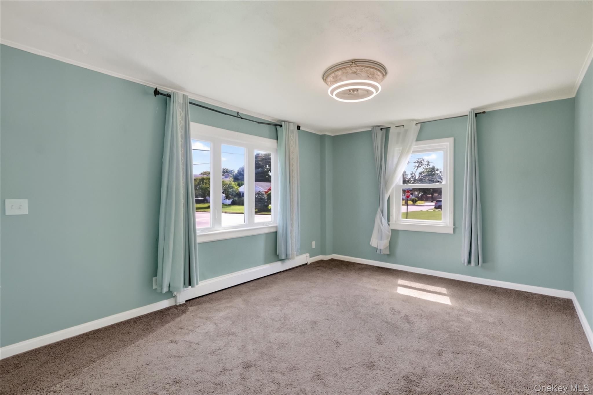 72 Peckham Avenue Property Photo 4
