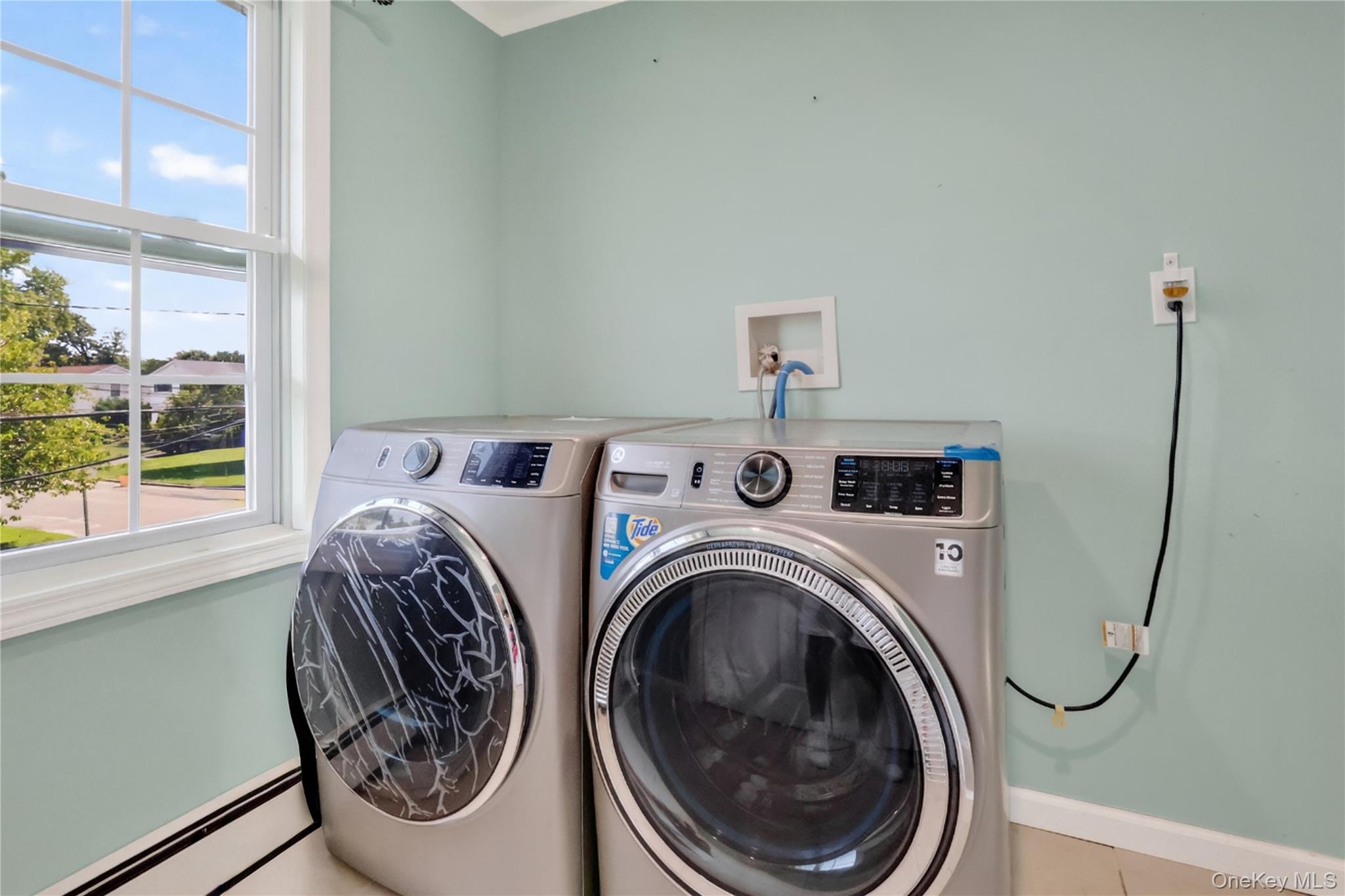 72 Peckham Avenue Property Photo 8