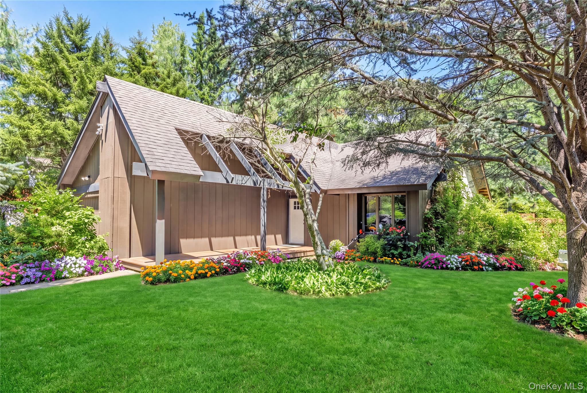 3 Gaton Lane Property Photo 1