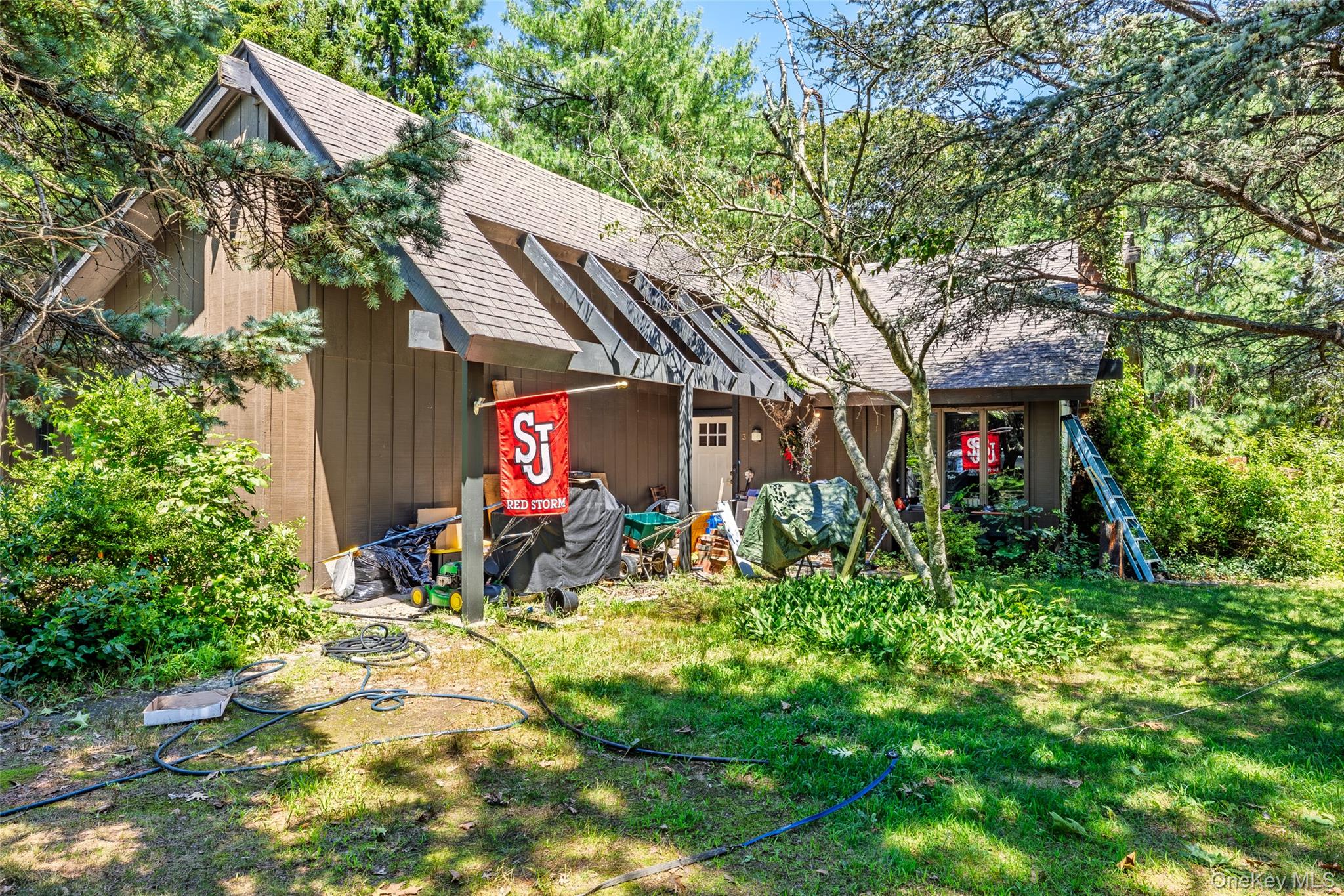 3 Gaton Lane Property Photo 2