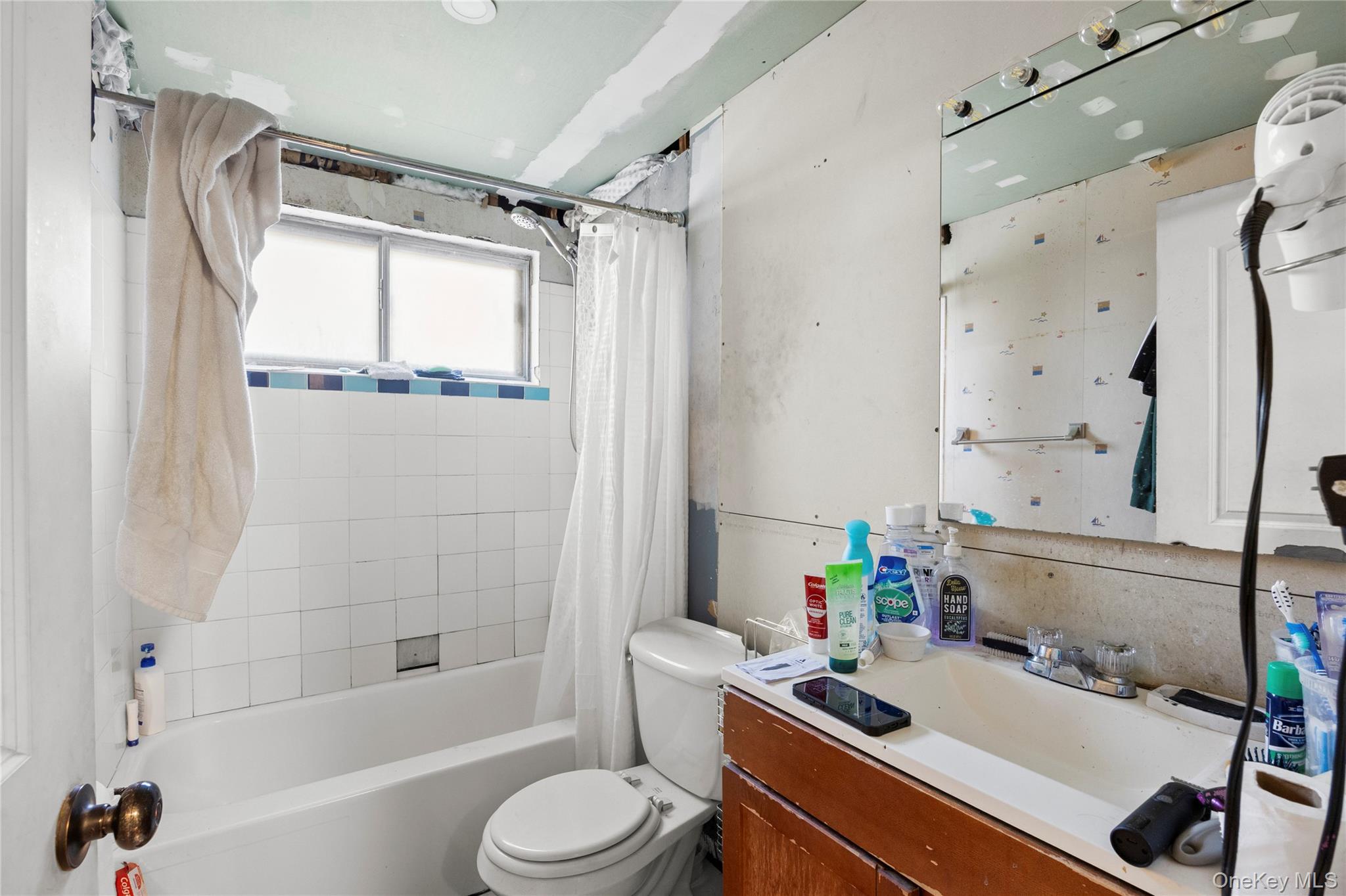 3 Gaton Lane Property Photo 28