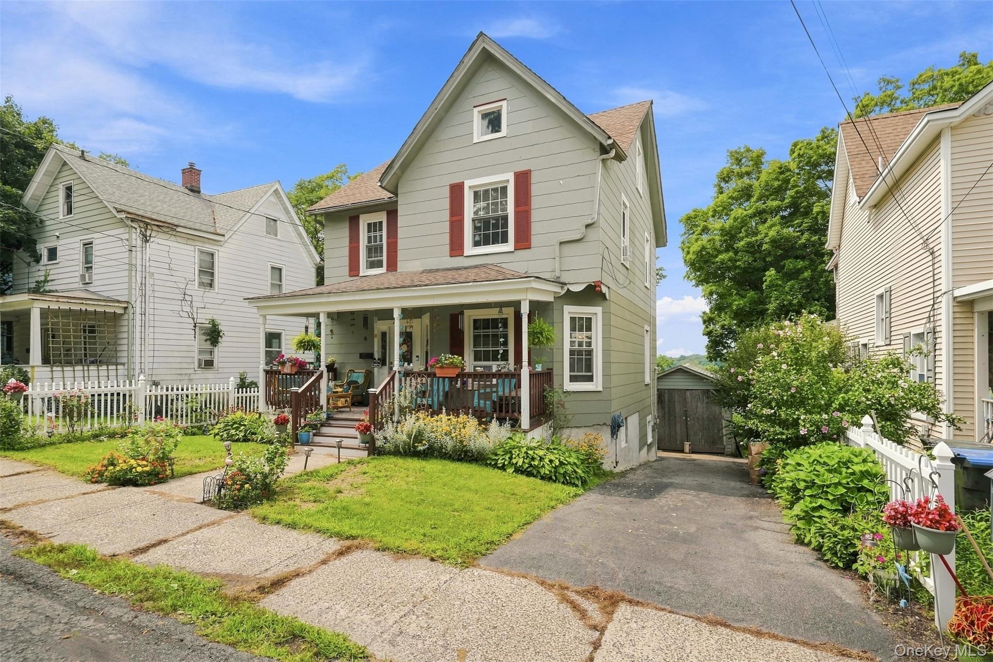 49 Gladstone Avenue Property Photo 2