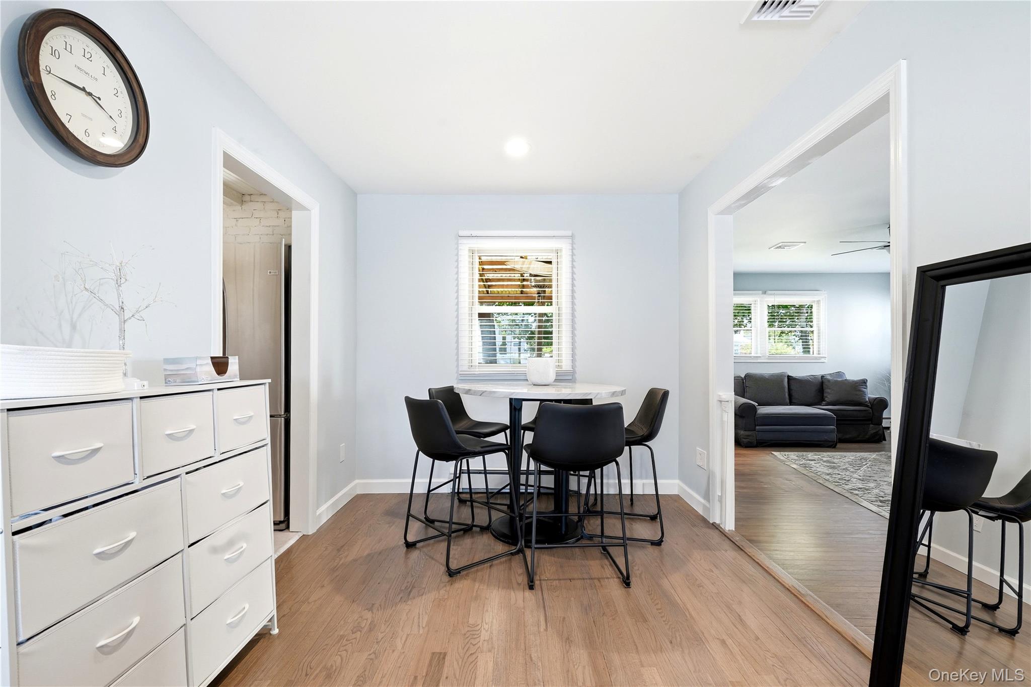 391 Oakwood Avenue Property Photo 17