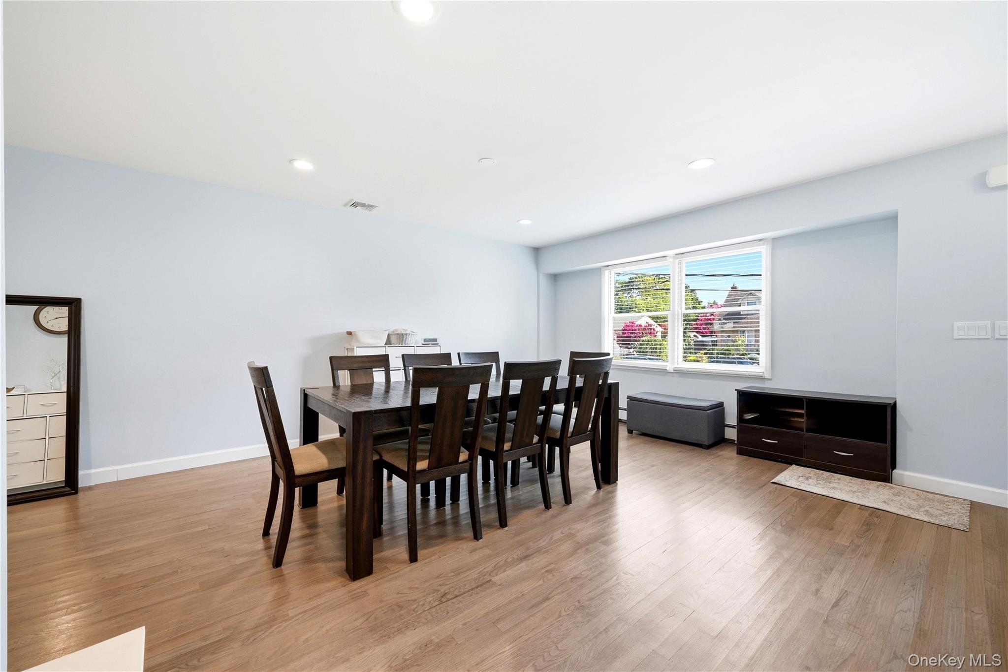 391 Oakwood Avenue Property Photo 19
