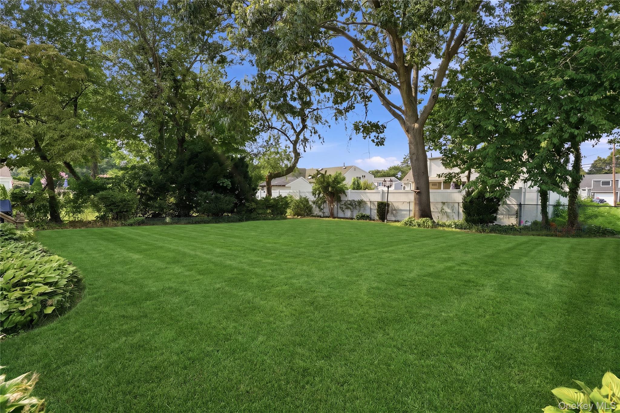 391 Oakwood Avenue Property Photo 46