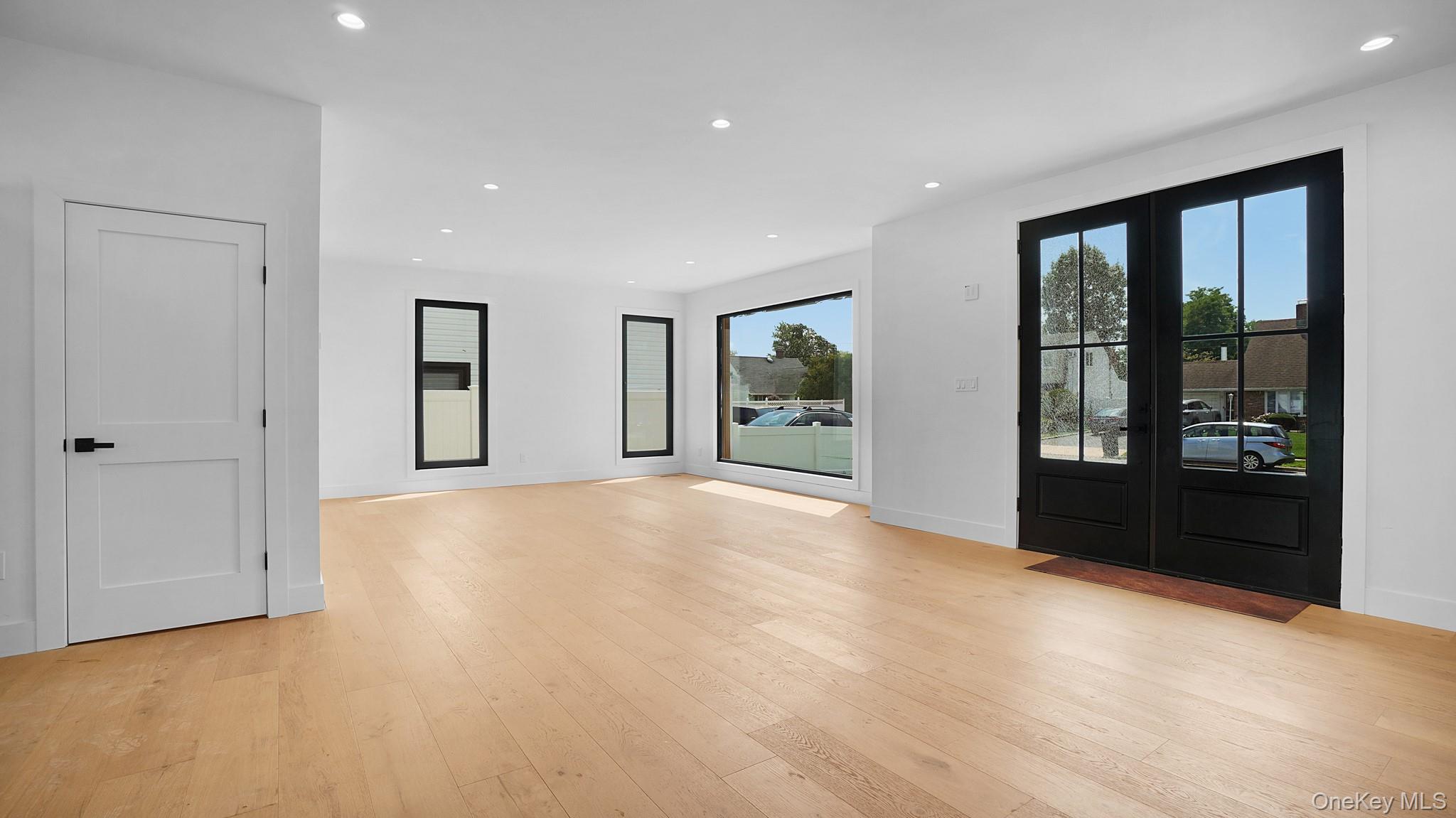 25 Red Maple Drive Property Photo 9