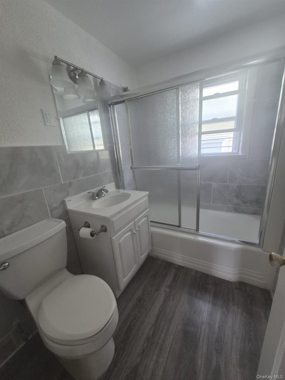 1037255 Property Photo 5