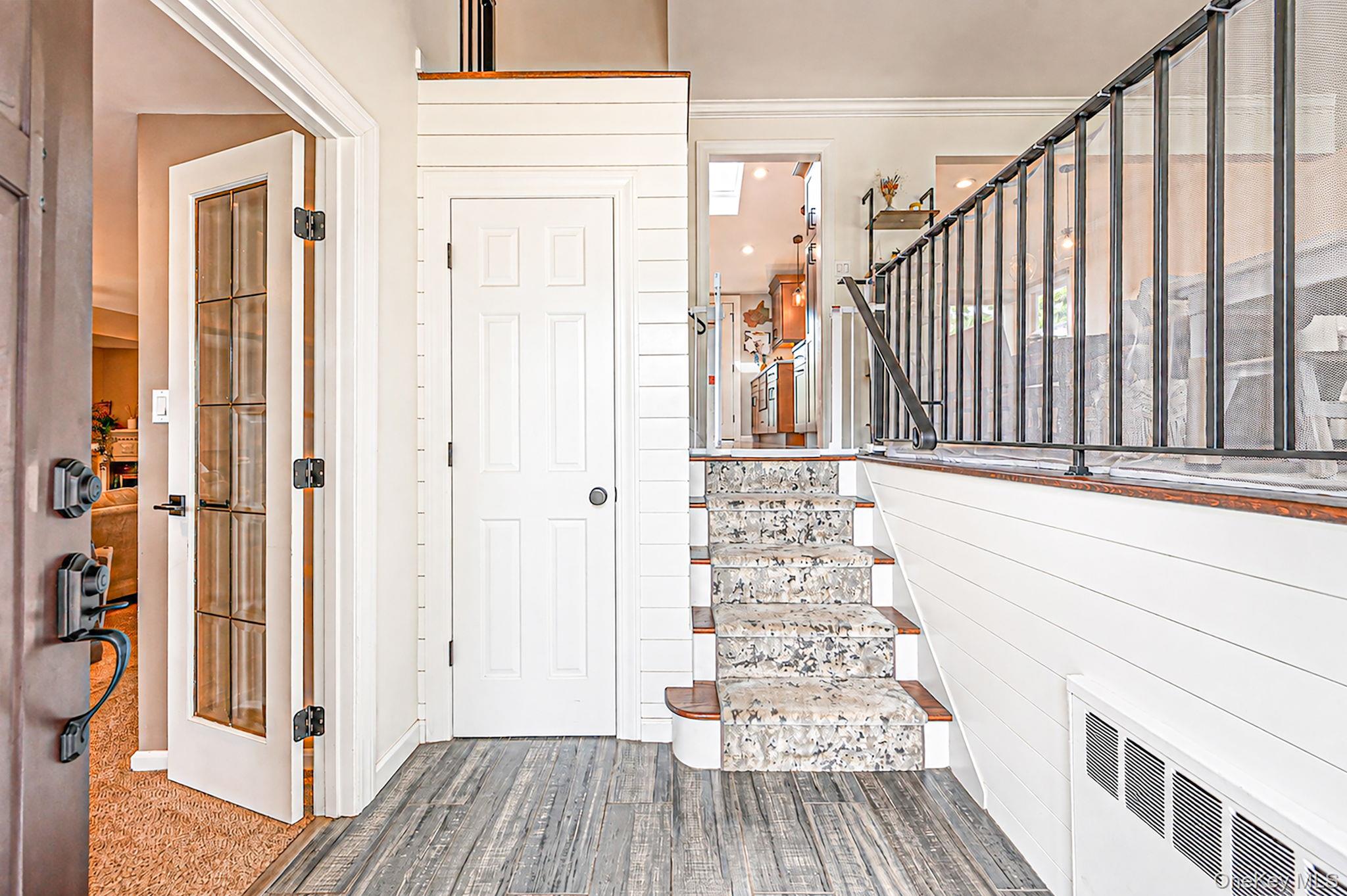 25 Dudley Lane Property Photo 6