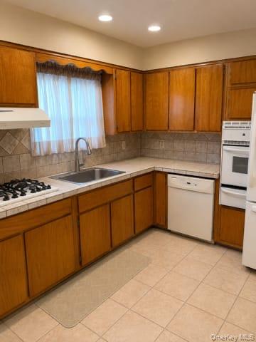 1037260 Property Photo 2
